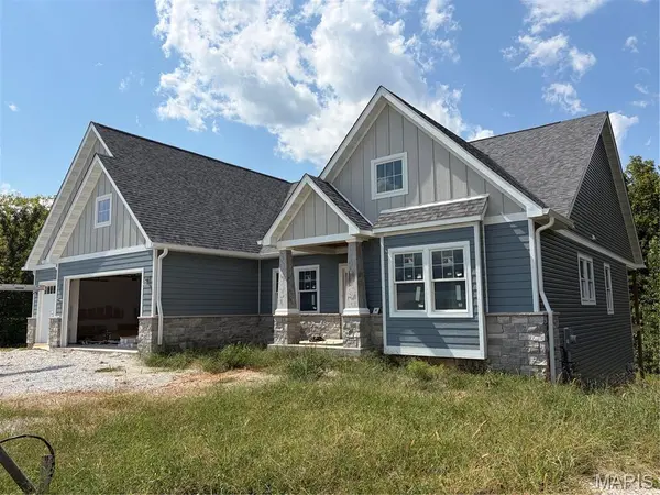 80 Grantham Estates DR, Flint Hill, MO 63385