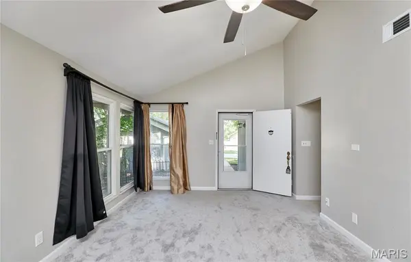 1470 Pine Row CT, St Louis, MO 63146