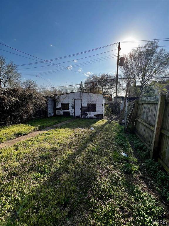 4130 Oregon AVE, St Louis, MO 63118