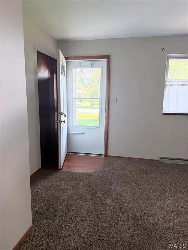 159 Julie CT, Montgomery City, MO 63361