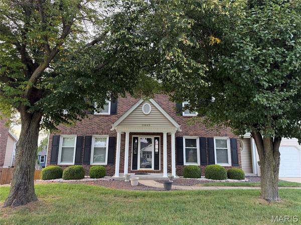3445 Riverchase Pkwy, St Charles, MO 63301