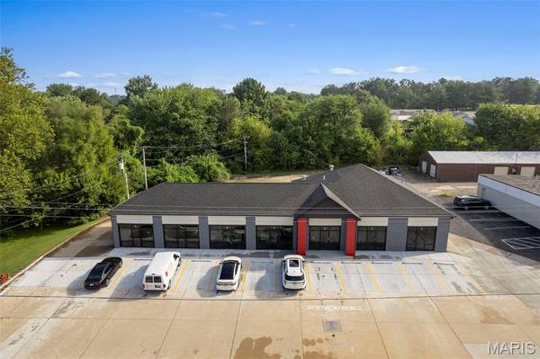 2030 E Jackson BLVD, Jackson, MO 63755