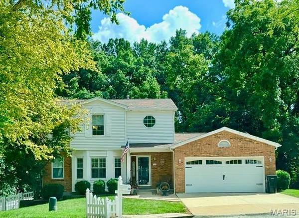7660 Terri Lynn DR, St Louis, MO 63123