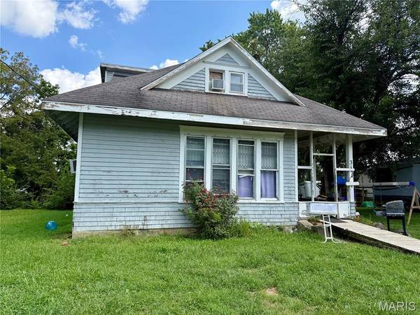 312 McKinley AVE, Warrenton, MO 63383