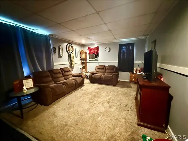 312 McKinley AVE, Warrenton, MO 63383