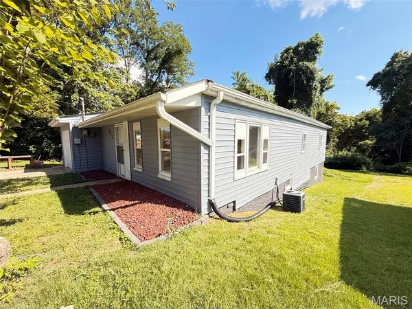827 Chouteau AVE, Alton, IL 62002