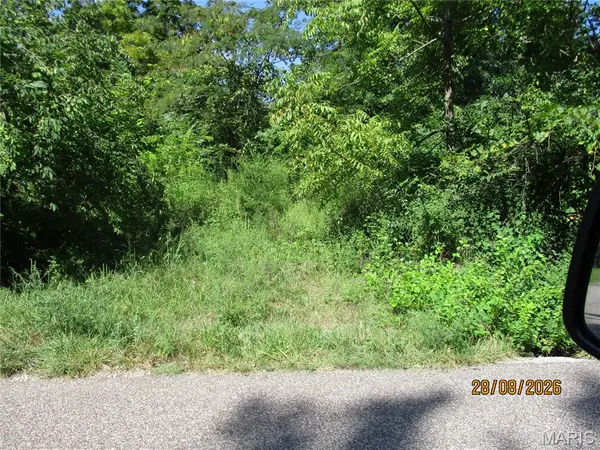 841 Shady LN, Sullivan, MO 63080
