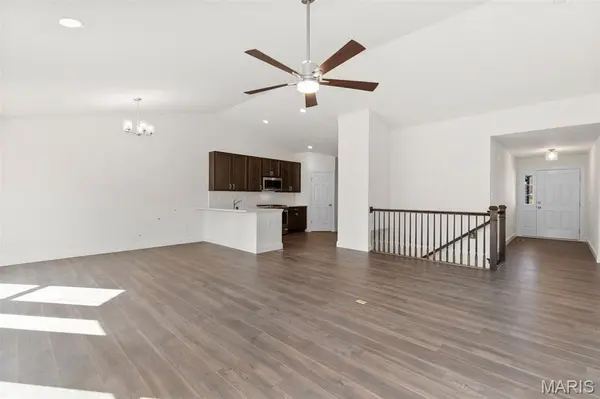 1146 Bloomfield DR, Eureka, MO 63025