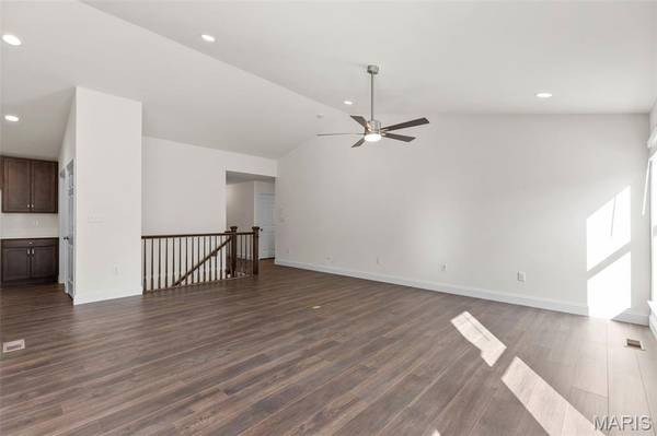 1146 Bloomfield DR, Eureka, MO 63025