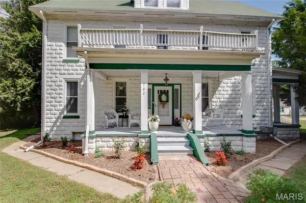 702 W Main ST, Hardin, IL 62047