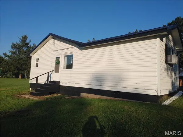 18513 Highway N, Middlebrook, MO 63656