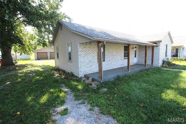 205 S Jackson ST, Desloge, MO 63601