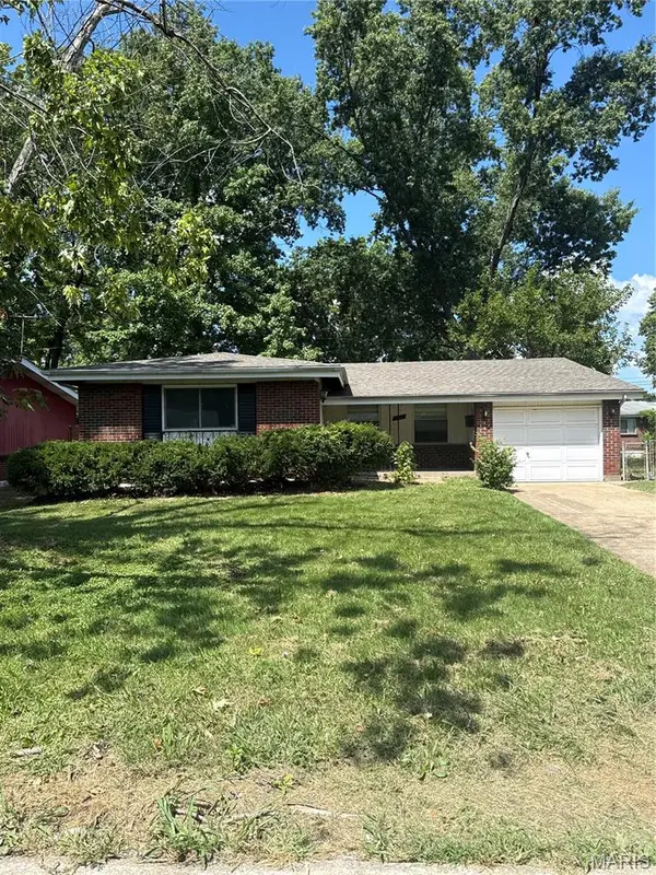 2357 Vorhof DR, Unincorporated, MO 63136