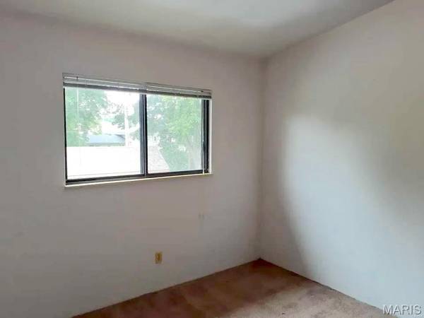 62 PEACHTREE LN, Fairview Heights, IL 62208