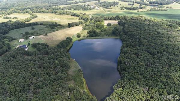 20025 Highway 42, Belle, MO 65013