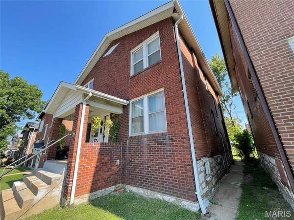 4977 Quincy ST, St Louis, MO 63109