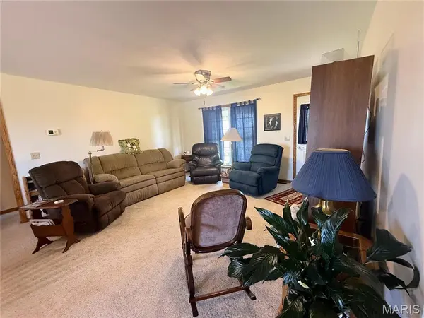 19182 Missouri DR, Glenwood, MO 63541