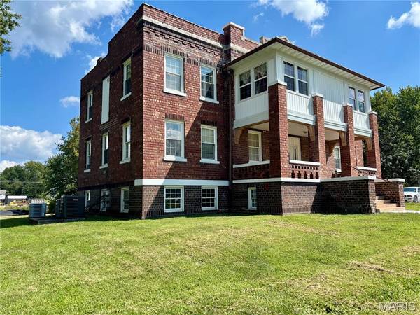 230 Pickering ST, Montgomery City, MO 63361