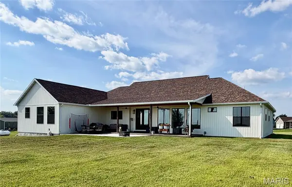 4335 Windward, Palmyra, MO 63461