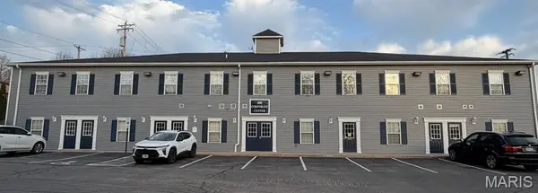 400 N Fifth ST, St Charles, MO 63301