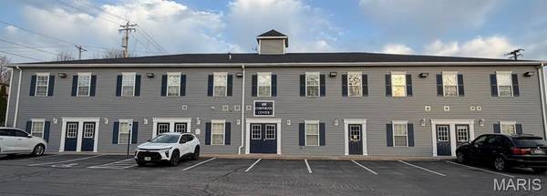400 N Fifth ST, St Charles, MO 63301