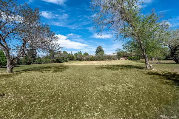 1 Middle RD, Cherry Hills Village, CO 80113