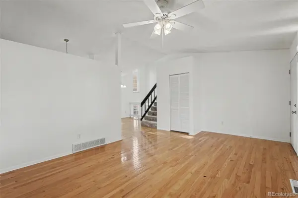 1065 Applewood DR, Colorado Springs, CO 80907