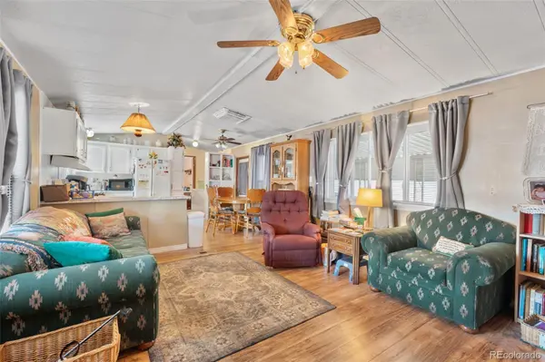 205 N Murray BLVD, Colorado Springs, CO 80916