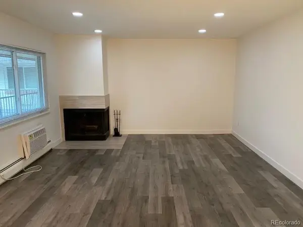 2225 S Jasmine ST #302, Denver, CO 80222