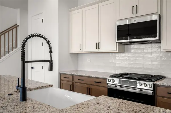 4405 Peak Crest VW, Colorado Springs, CO 80918