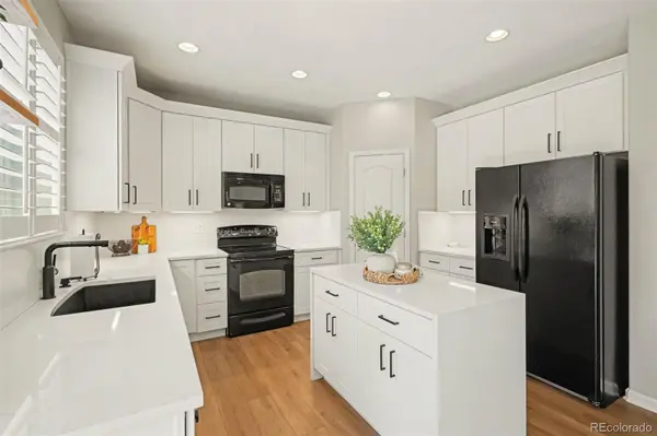 7808 Sabino LN, Castle Rock, CO 80108