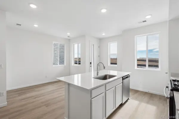24121 E 30th PL, Aurora, CO 80019