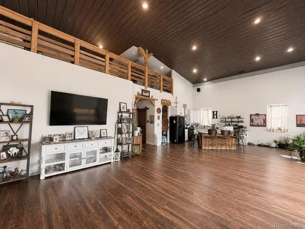 470 Bowie RD, Penrose, CO 81420