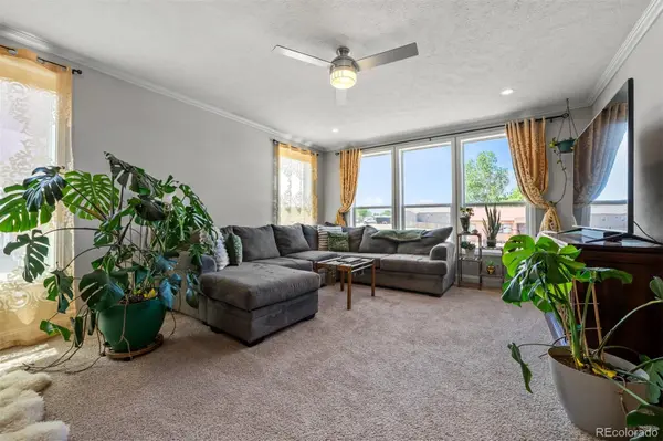 279 W Acorn DR, Pueblo West, CO 81007