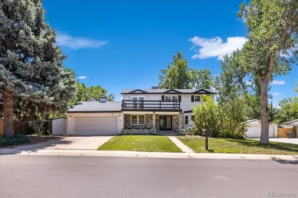 1424 E Fremont CIR, Centennial, CO 80122