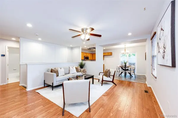 16475 E Phillips PL, Englewood, CO 80112