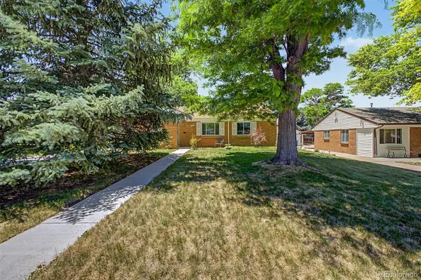 3429 S Fairfax ST, Denver, CO 80222