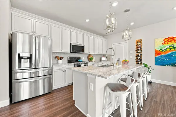 8281 Hunts Peak ST, Littleton, CO 80125