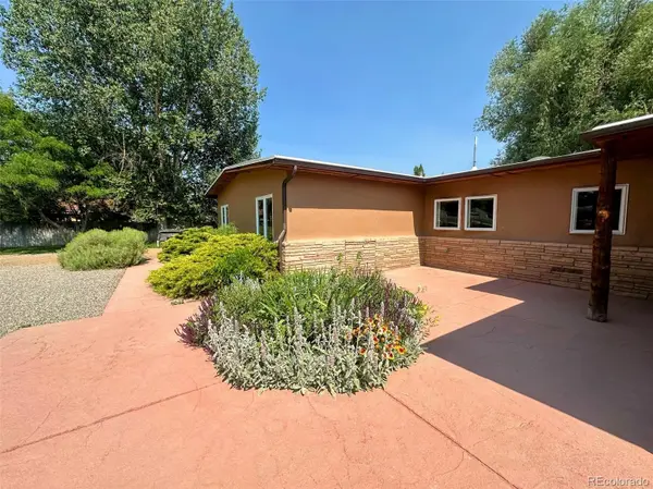 1207 Lincoln ST, Alamosa, CO 81101