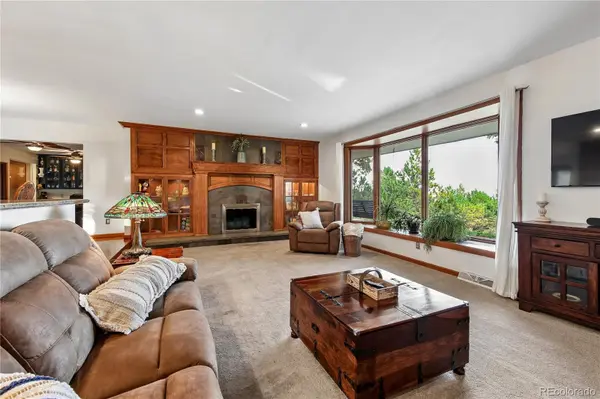 239 Dekker DR, Golden, CO 80401