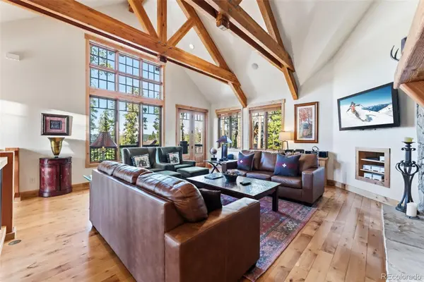 67 North Woods LN, Breckenridge, CO 80424