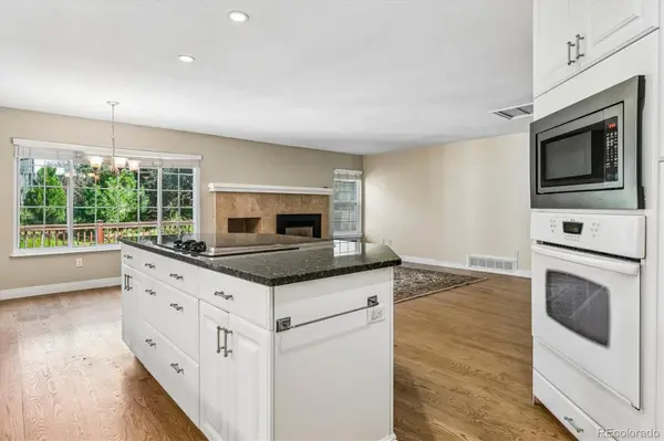 10235 W Glasgow AVE, Littleton, CO 80127