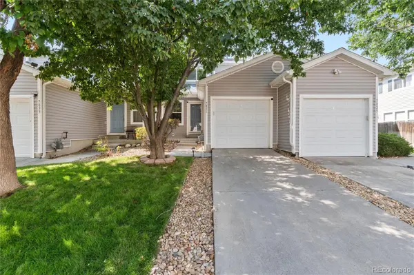 7831 S Kittredge CIR, Englewood, CO 80112