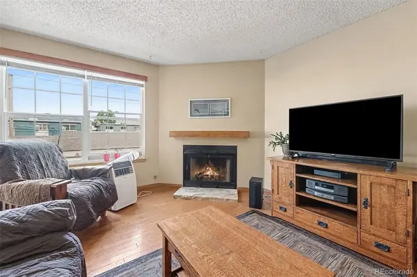 5706 W Asbury PL #202, Lakewood, CO 80227