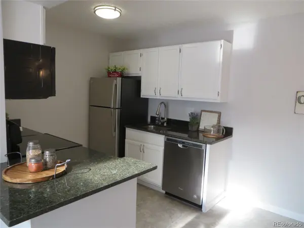 10150 E Virginia AVE #20-201, Denver, CO 80247