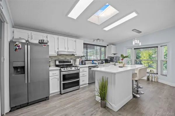1615 Quintero ST, Aurora, CO 80011