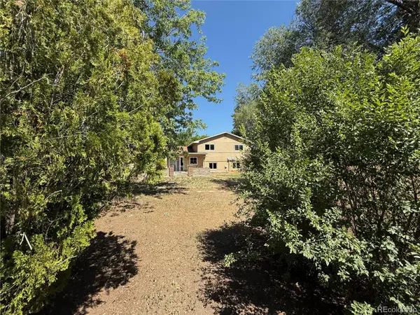 1208 Doyle PL, Colorado Springs, CO 80915
