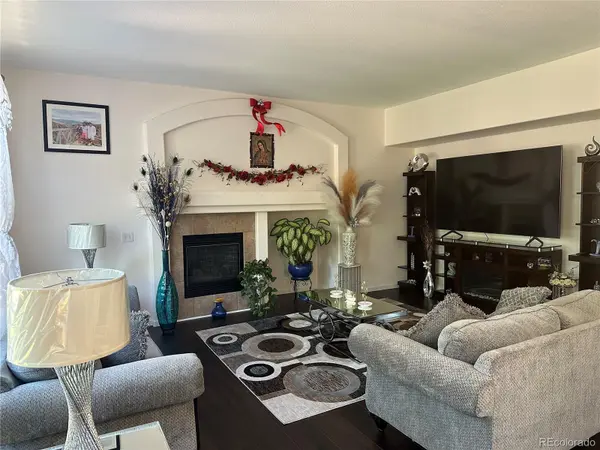 289 Holden LN, Johnstown, CO 80534