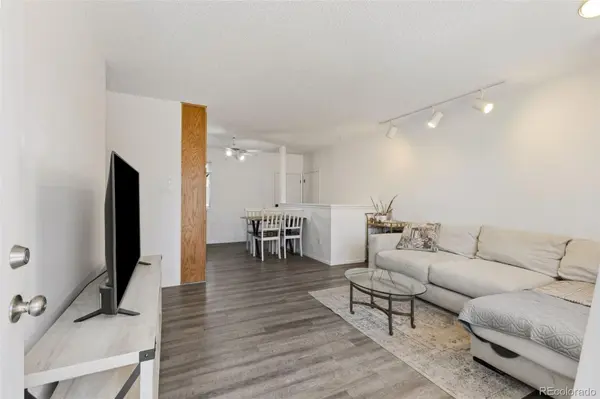 4002 Shelley AVE, Colorado Springs, CO 80910
