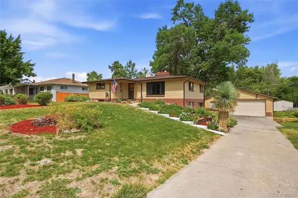 2140 Carr ST, Denver, CO 80214